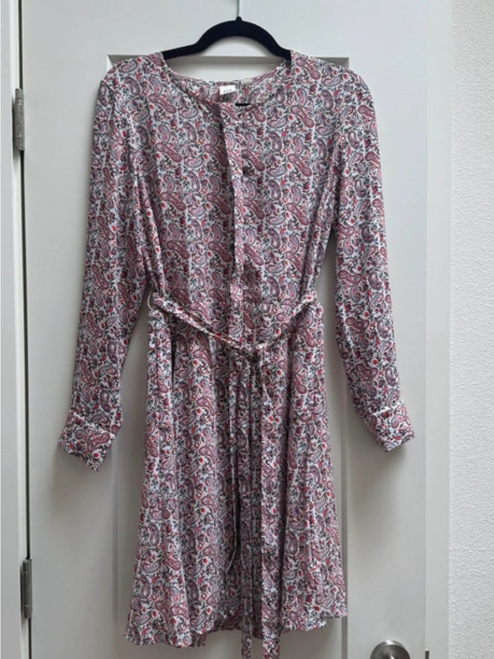 GAP Women's Pink Paisley Long-Sleeve Tie-Waist Dress medium -